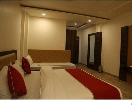 Hotel Shri Vardhan Ujjain Zewnętrze zdjęcie